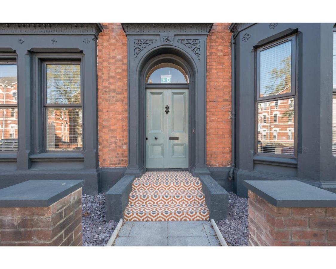 Central Belfast Apartments: University Street Экстерьер фото