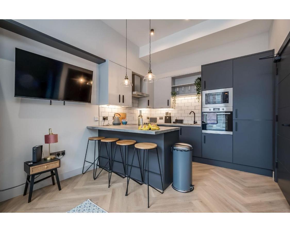 Central Belfast Apartments: University Street Экстерьер фото
