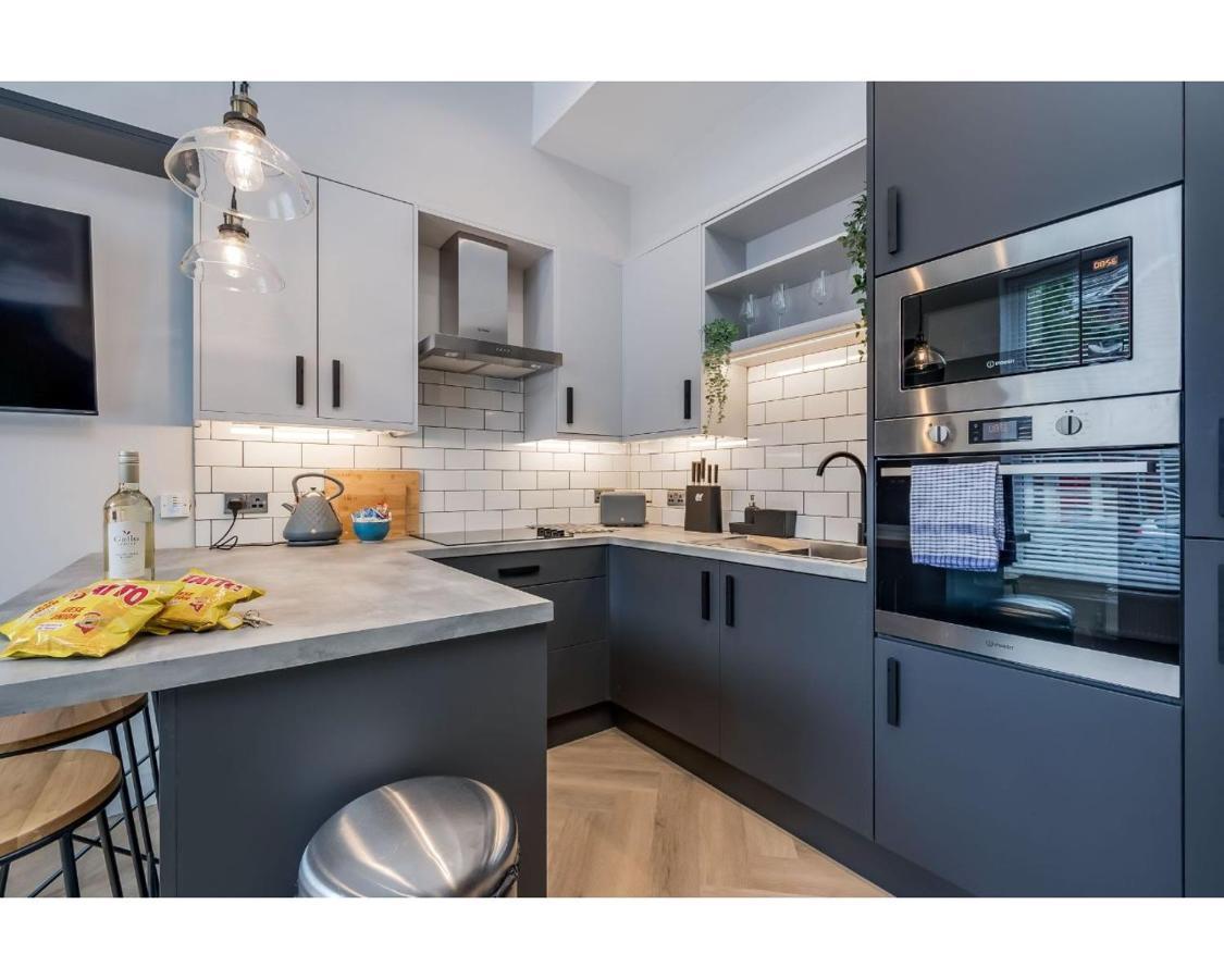 Central Belfast Apartments: University Street Экстерьер фото